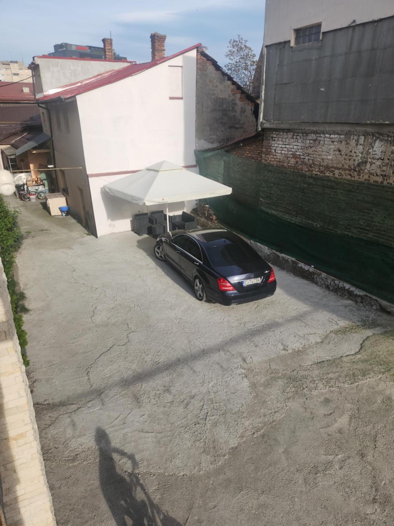קלוז'-נאפוקה Csikos Apartment מראה חיצוני תמונה