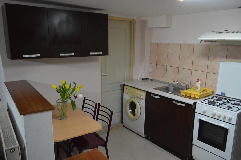 קלוז'-נאפוקה Csikos Apartment מראה חיצוני תמונה